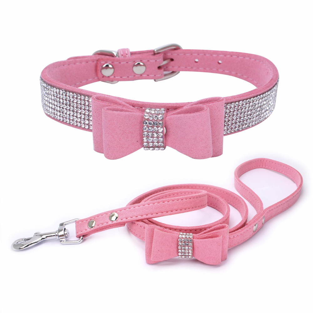 Adjustable Crystal Puppy Bling Berlian Imitasi Kerah Anjing dengan Dasi Kupu-kupu